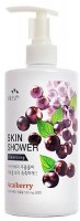        Man with Flower Skin Shower Cleansing Acaiberry  - SKINSOFT